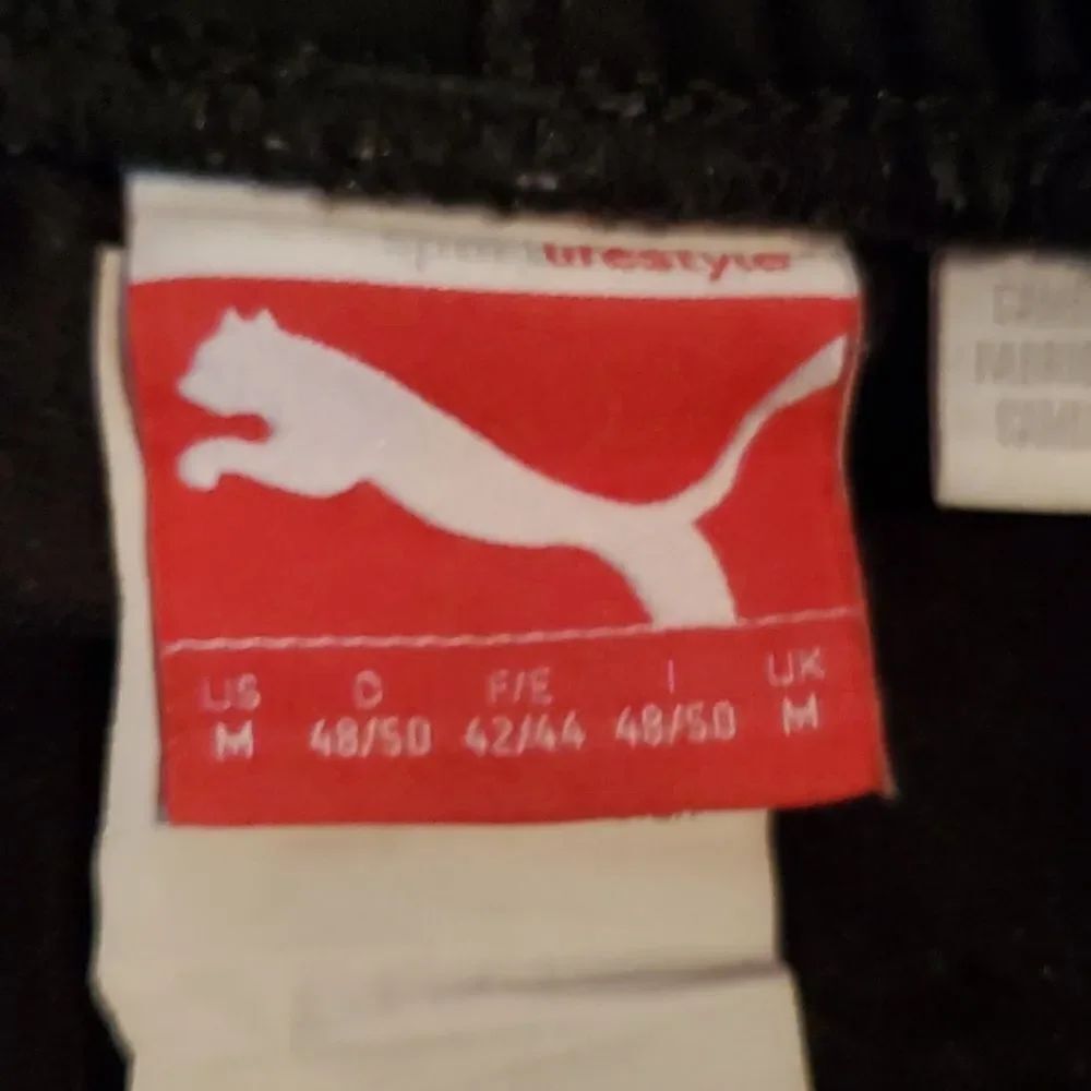 Puma Sweats M  - Picture 10 of 10